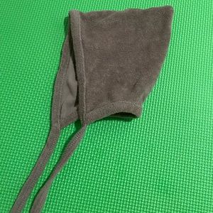 Kate quinn elf hat in color mocha